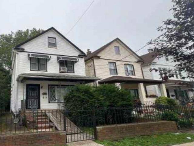 Jamaica, NY 11433,103-26 170th ST