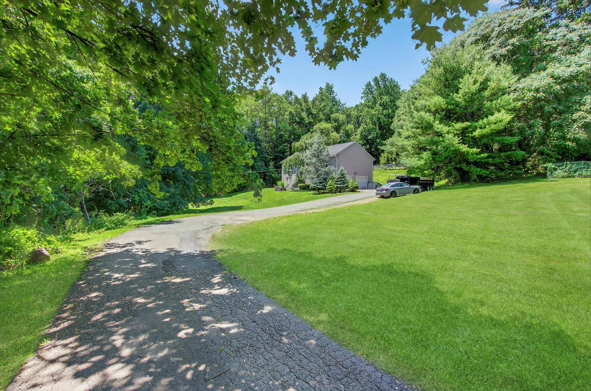 Mohegan Lake, NY 10567,9 Dyckman DR