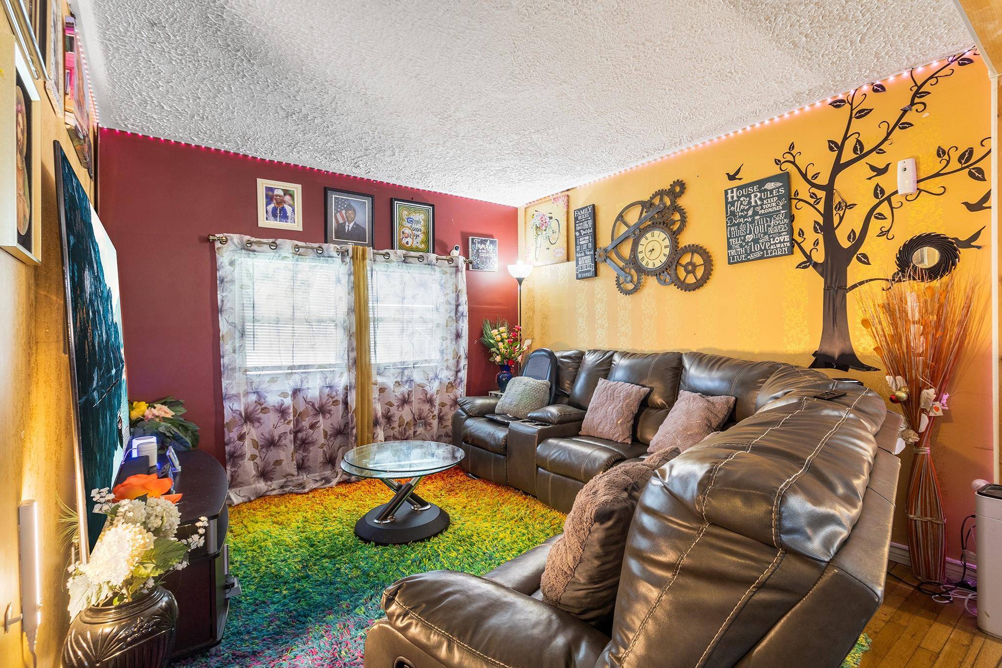 Central Islip, NY 11722,15 E Walnut ST