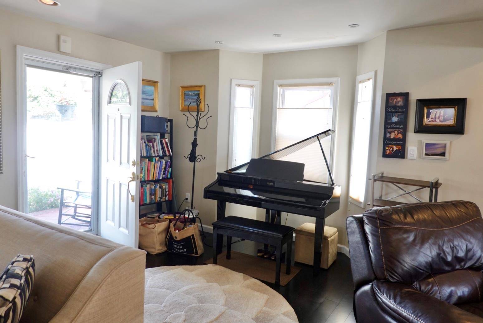 Lido Beach, NY 11561,68 Cheltenham ST