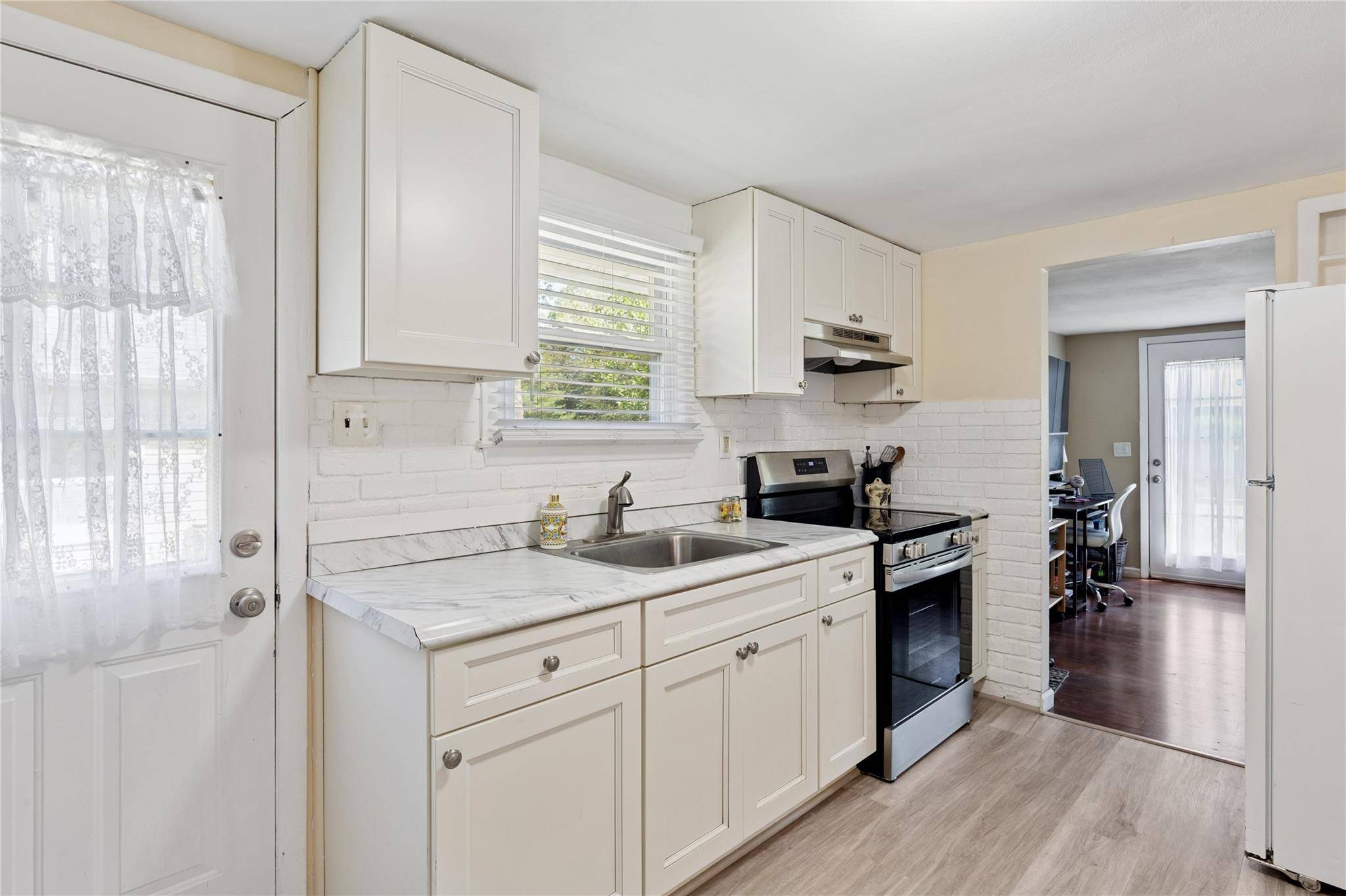 Sound Beach, NY 11789,50 Tangier DR