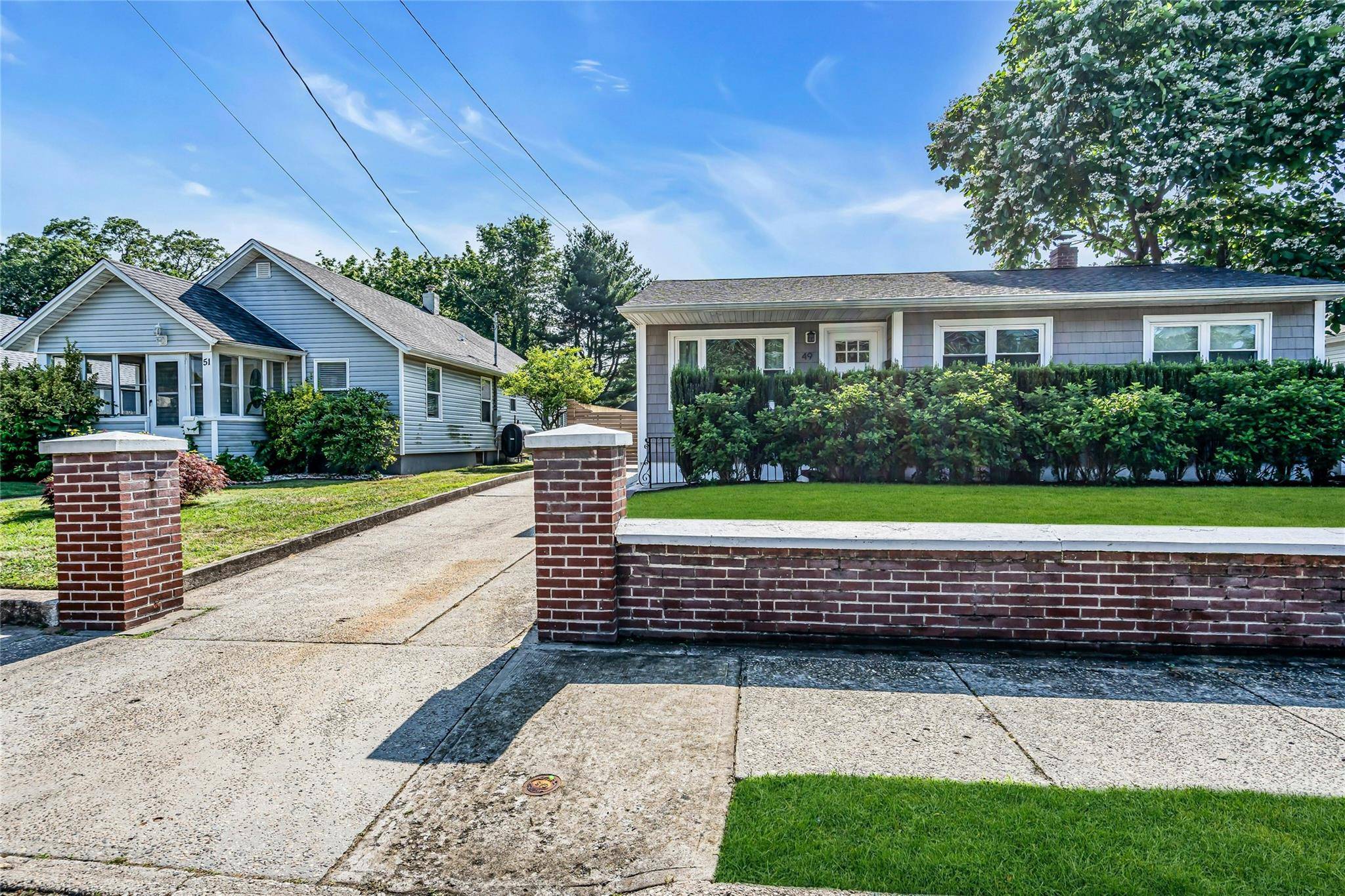 Patchogue, NY 11772,49 S Summit AVE