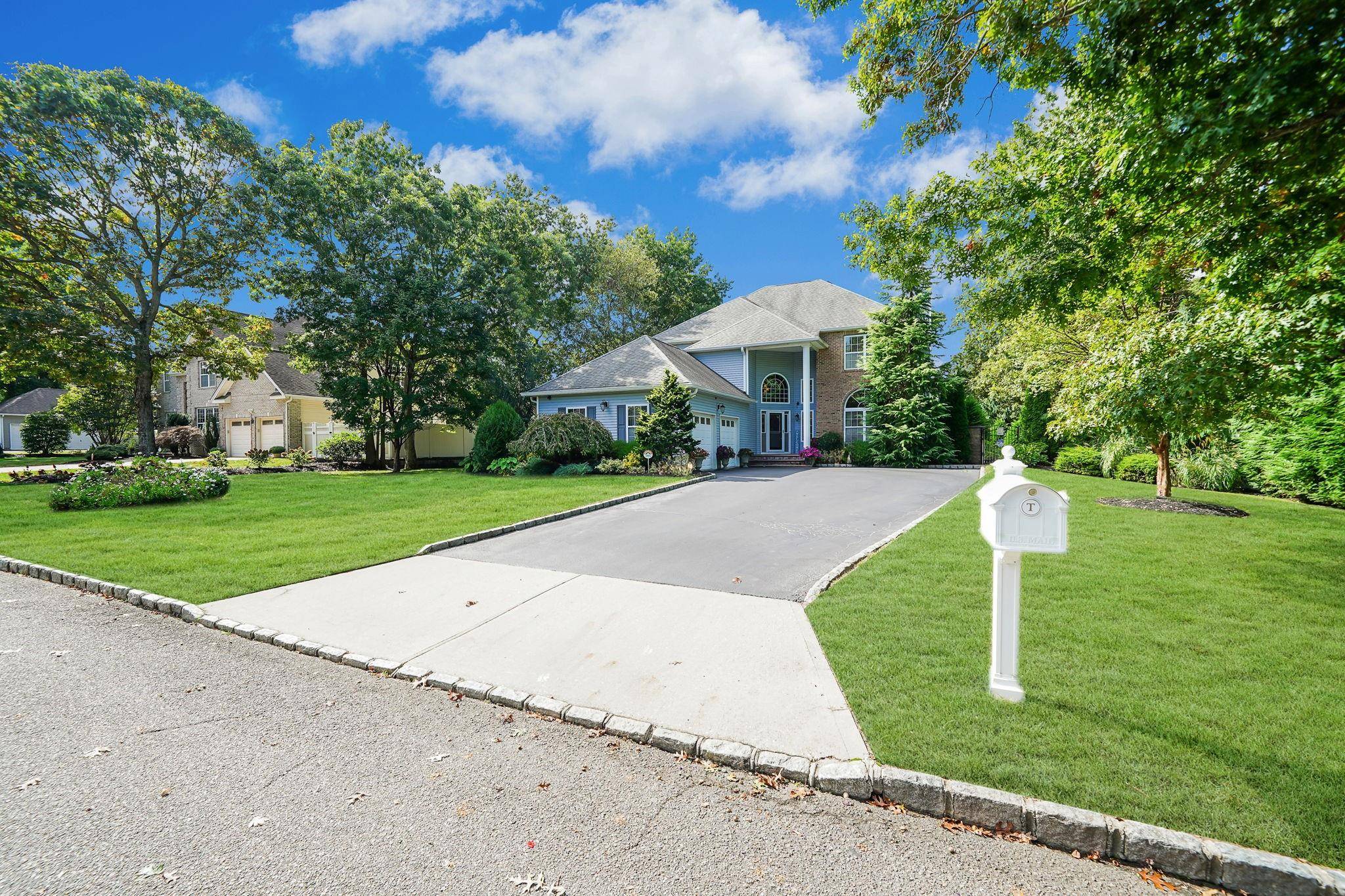 Miller Place, NY 11764,40 Independence WAY