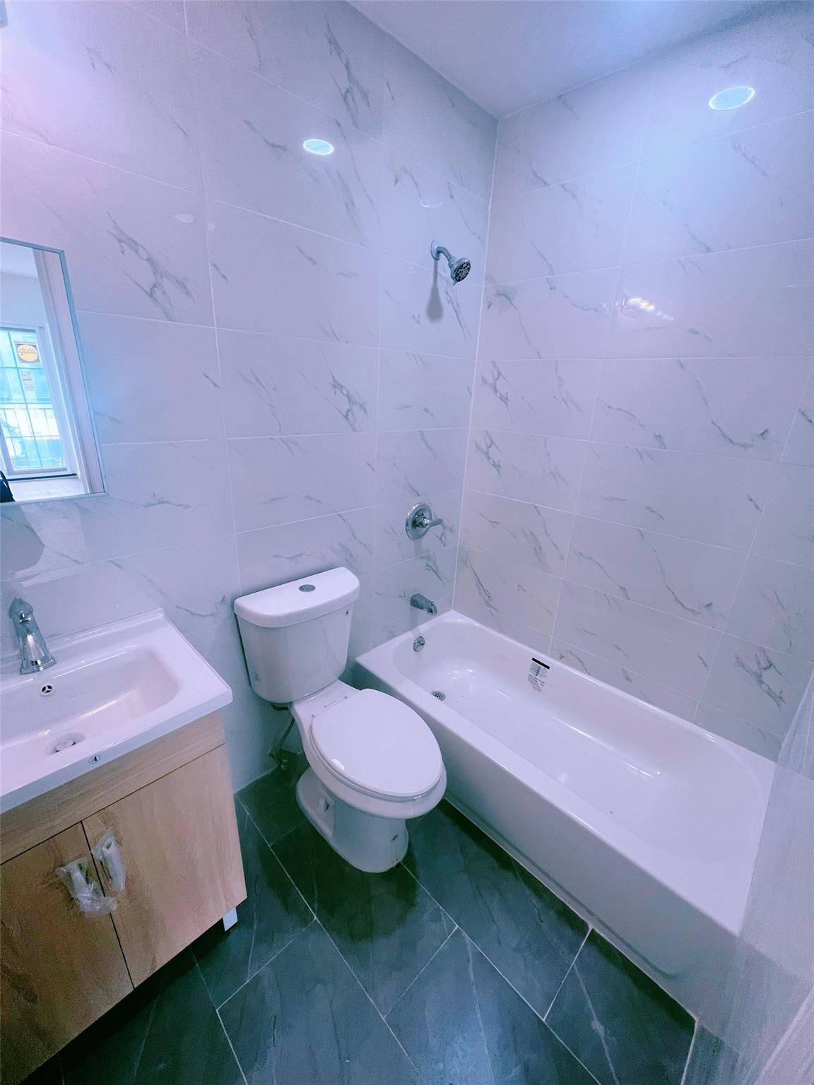 Corona, NY 11368,58-14 Granger St