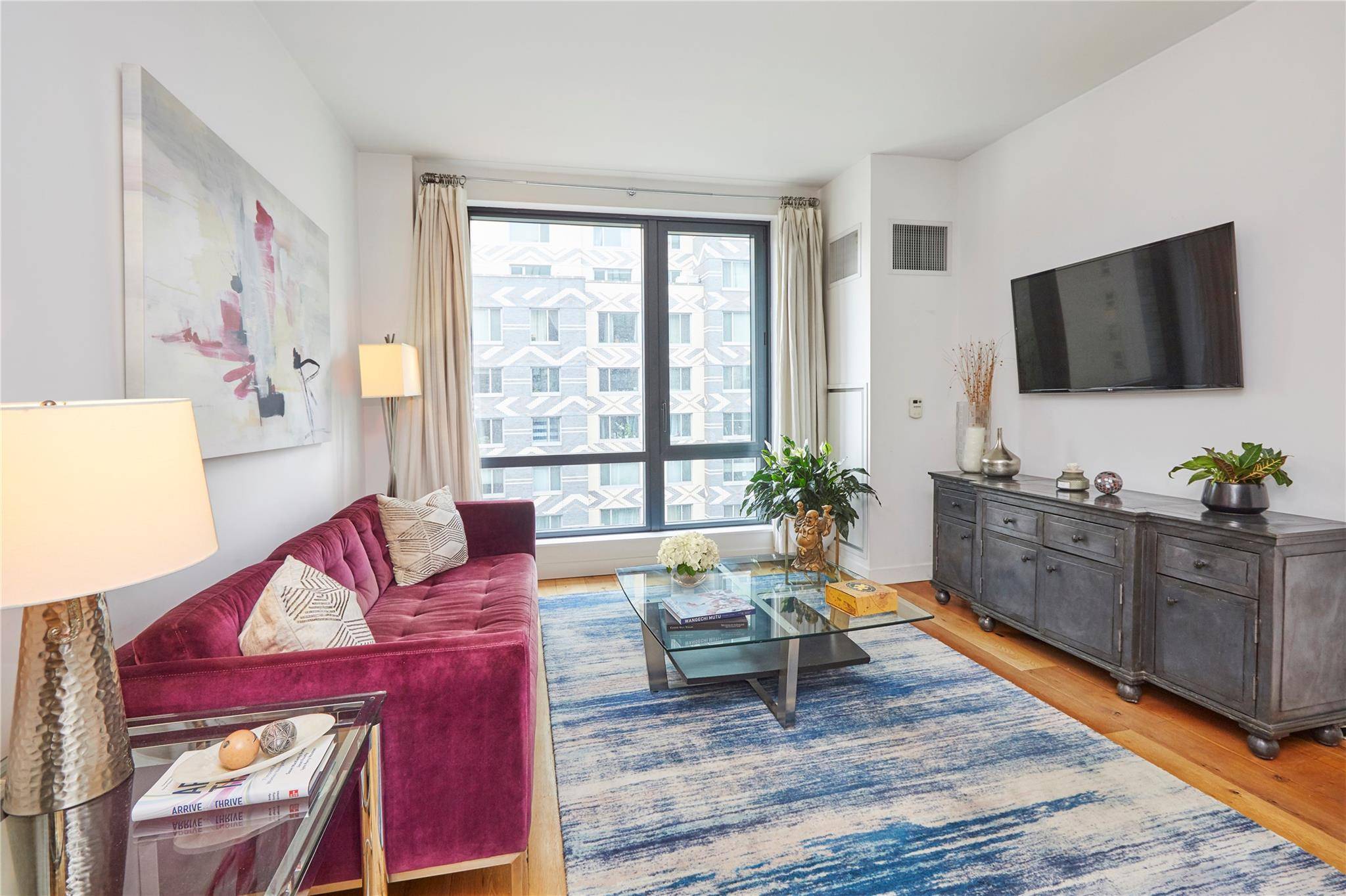New York (manhattan), NY 10026,23 W 116th ST