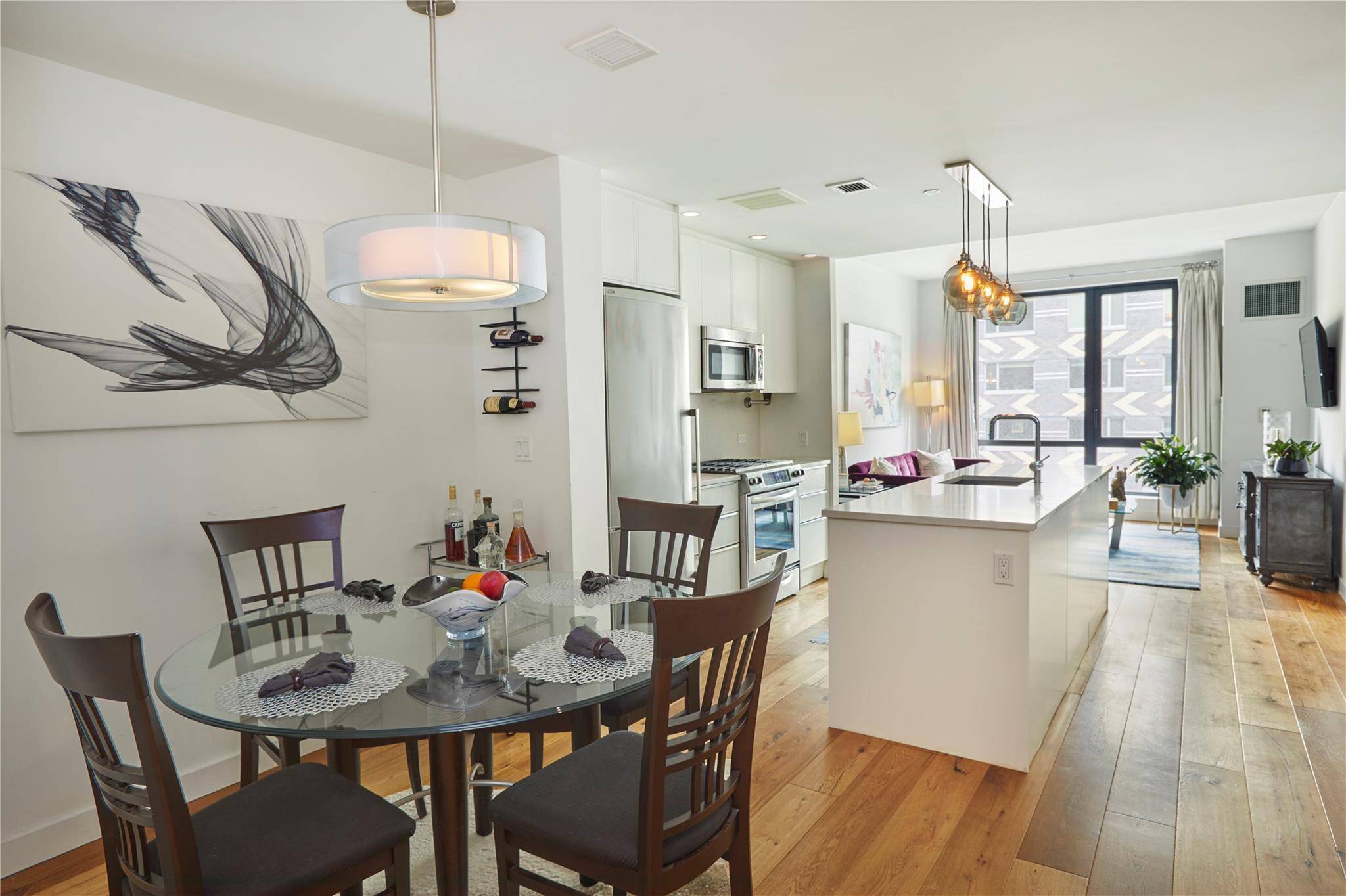 New York (manhattan), NY 10026,23 W 116th ST
