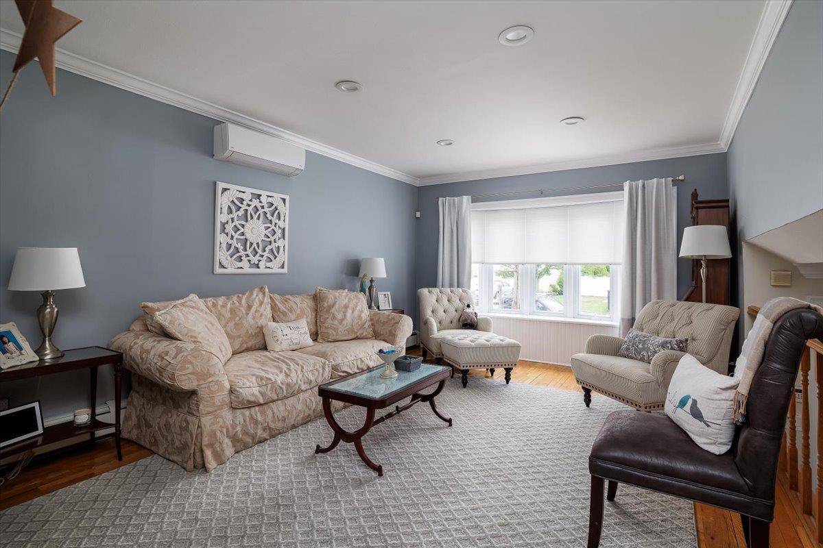 Baldwin, NY 11510,3483 Steven RD