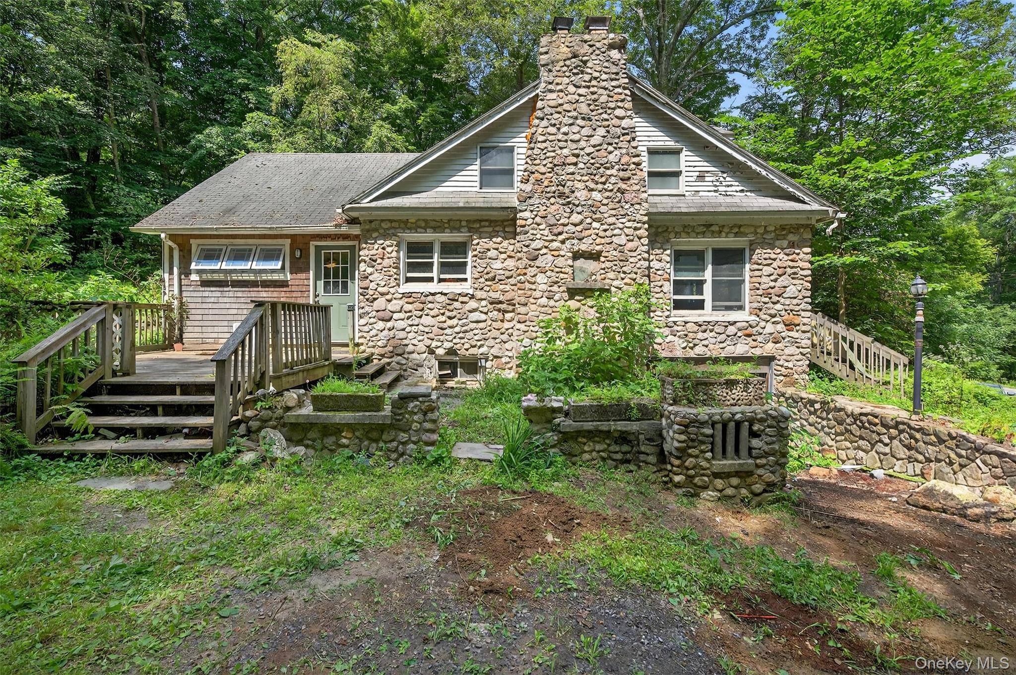 Montgomery, NY 12549,1973 State Route 17k