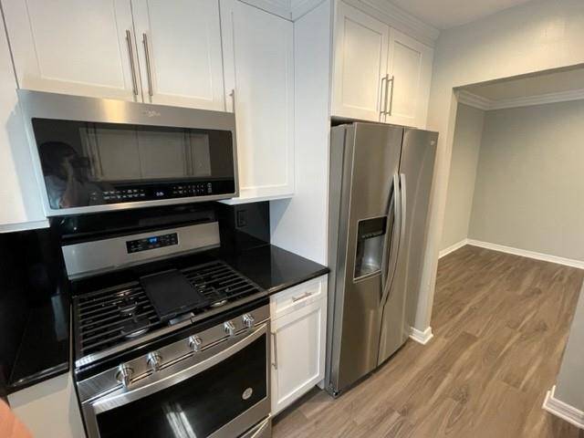 Bay Shore, NY 11706,91 South Clinton AVE #3D