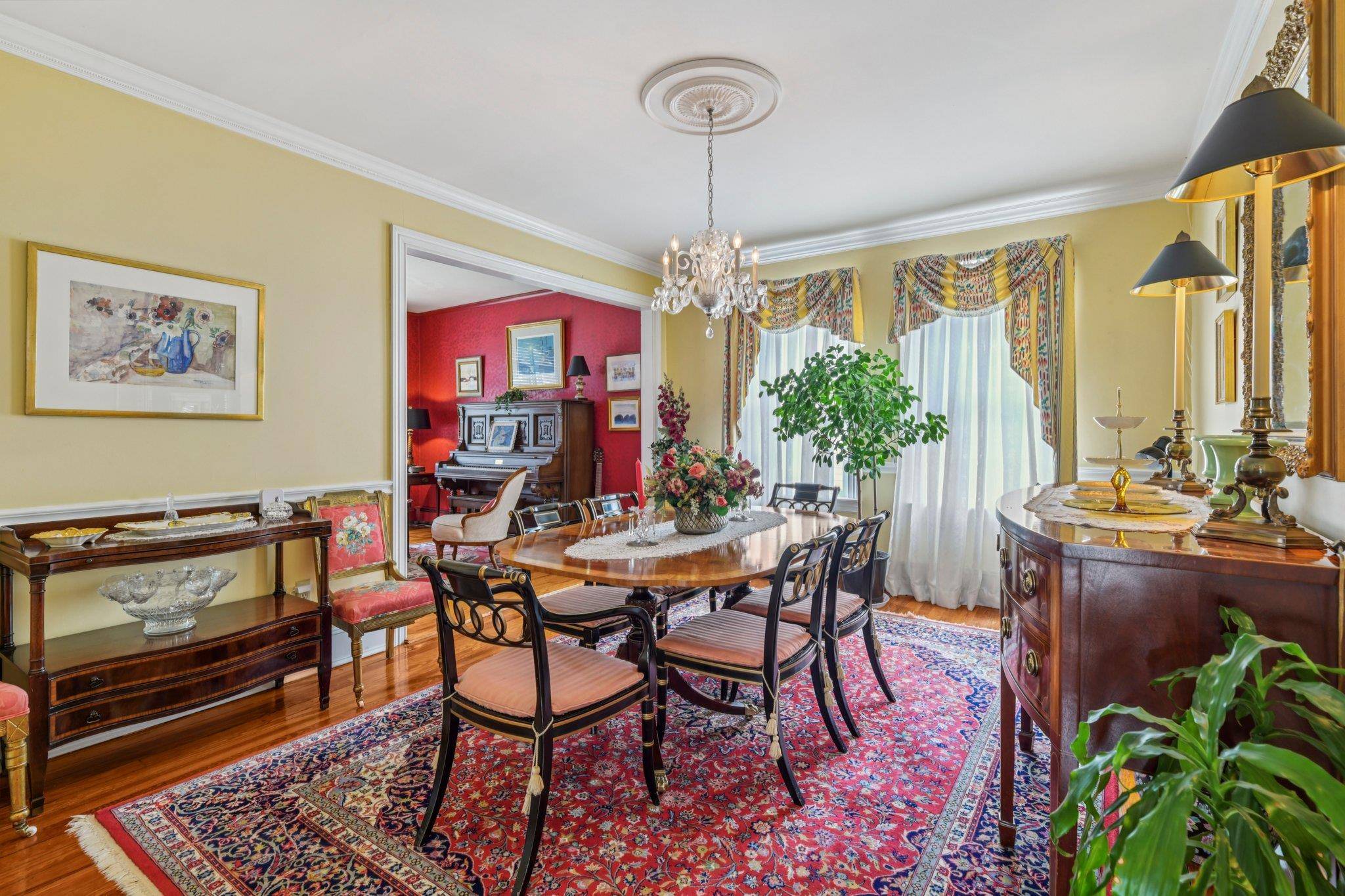 Rockville Centre, NY 11570,402 N Village AVE