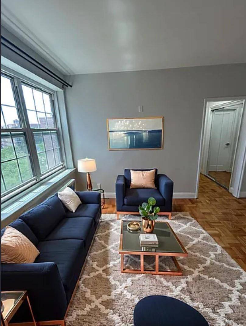 New Rochelle, NY 10805,230 Pelham RD #6P