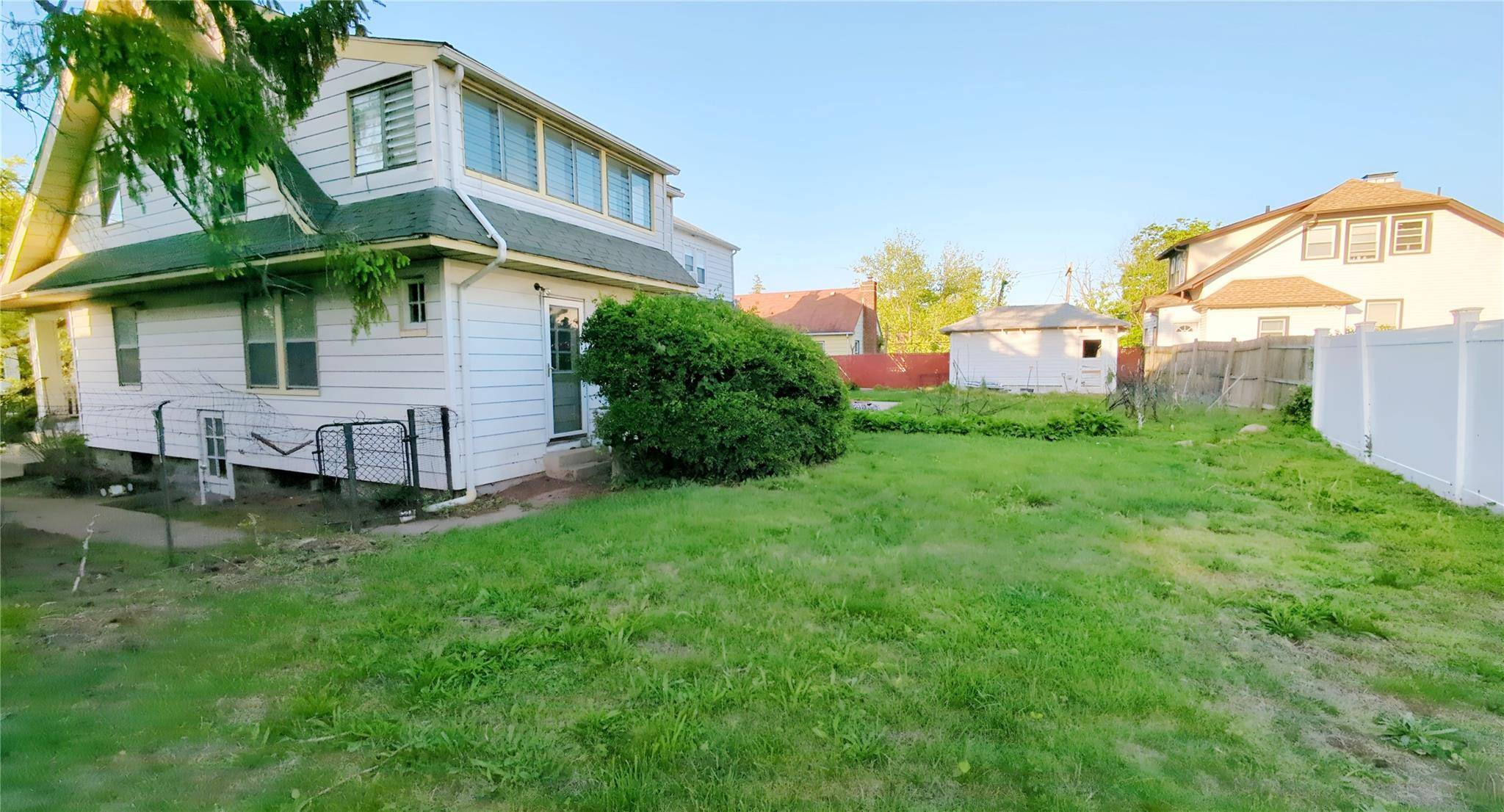 Mount Vernon, NY 10553,484 E 5th ST