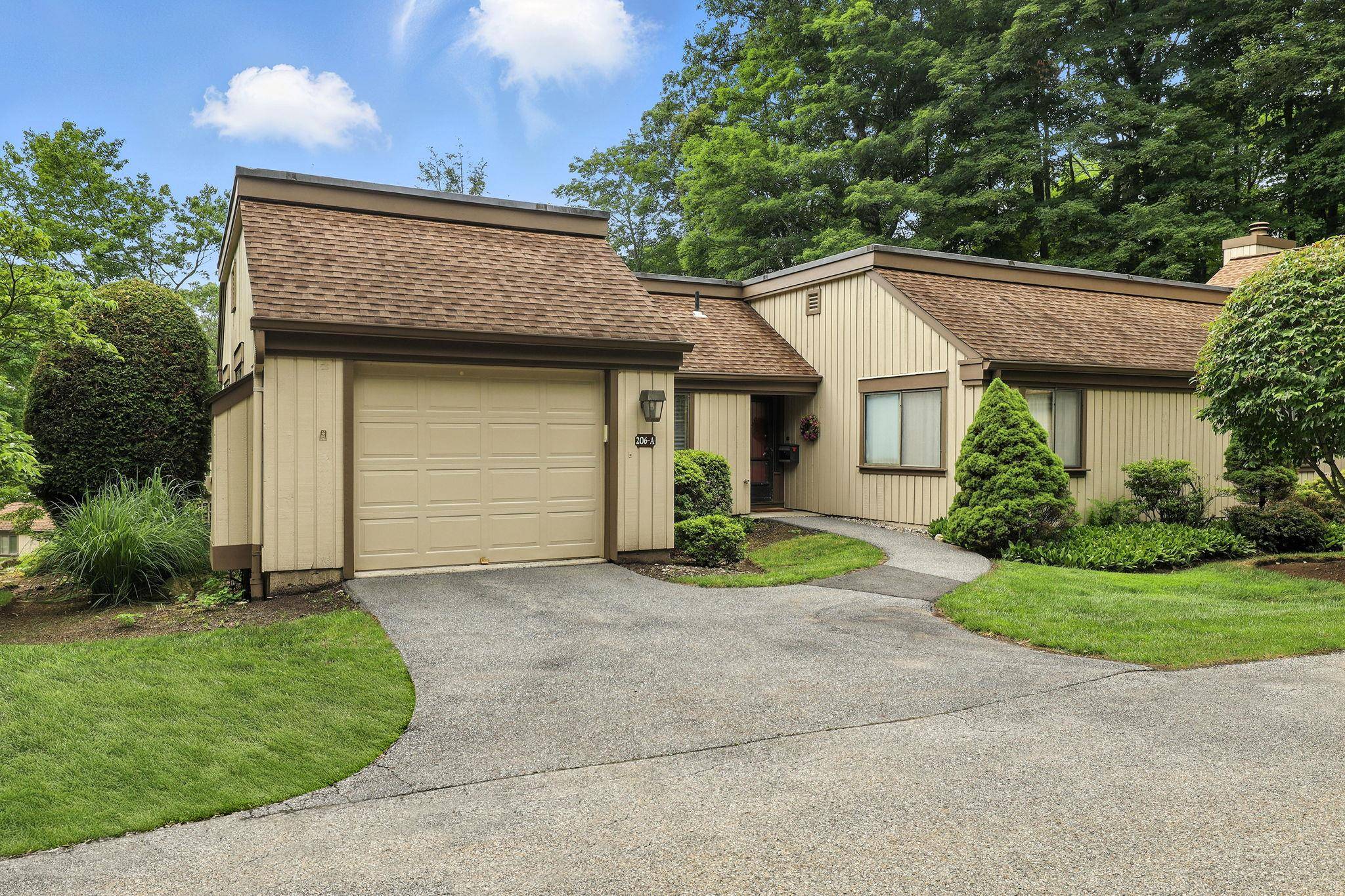 Somers, NY 10589,206 Heritage #A