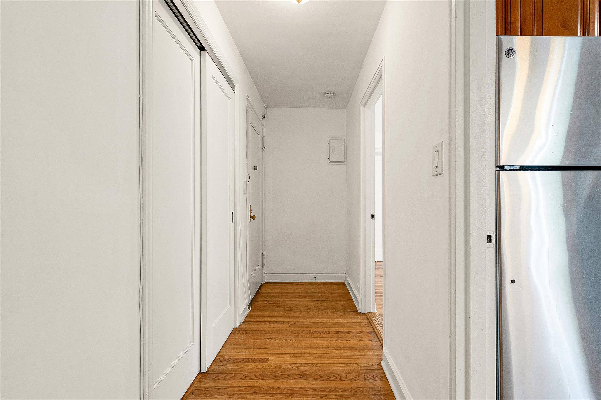 Forest Hills, NY 11375,67-11 Yellowstone BLVD #2B