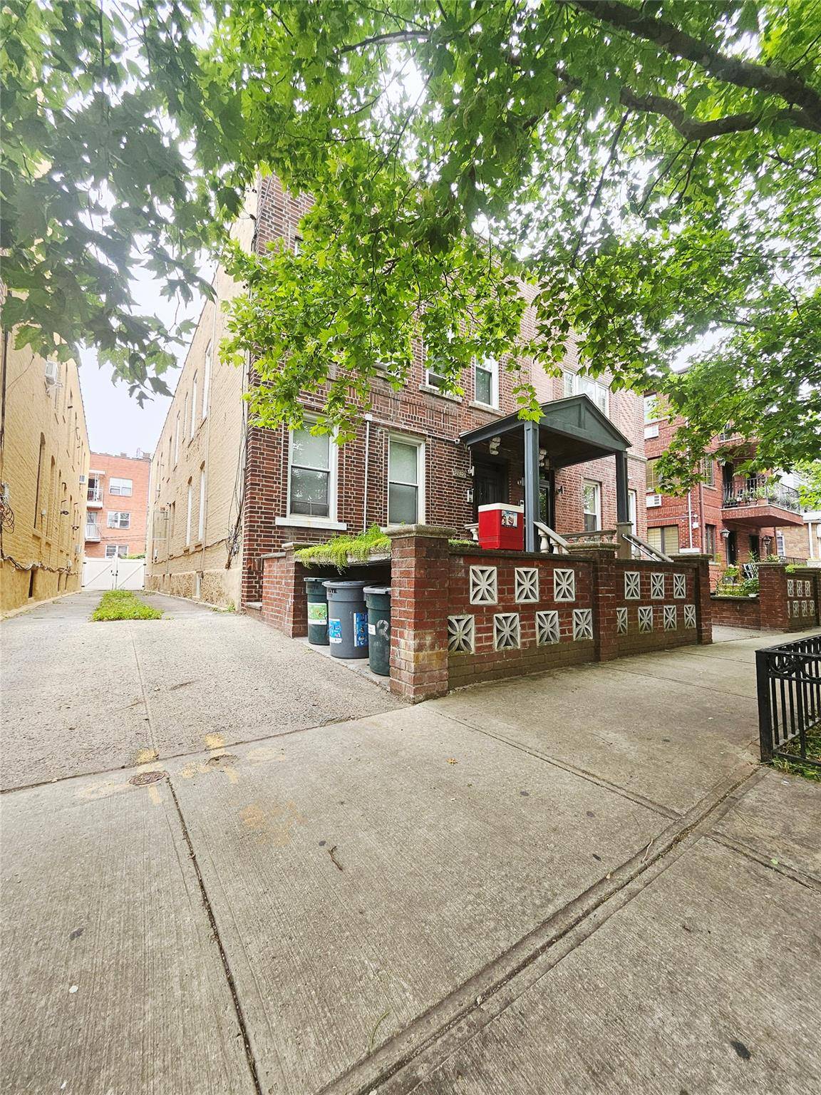 Brooklyn, NY 11229,2132 E 13th ST
