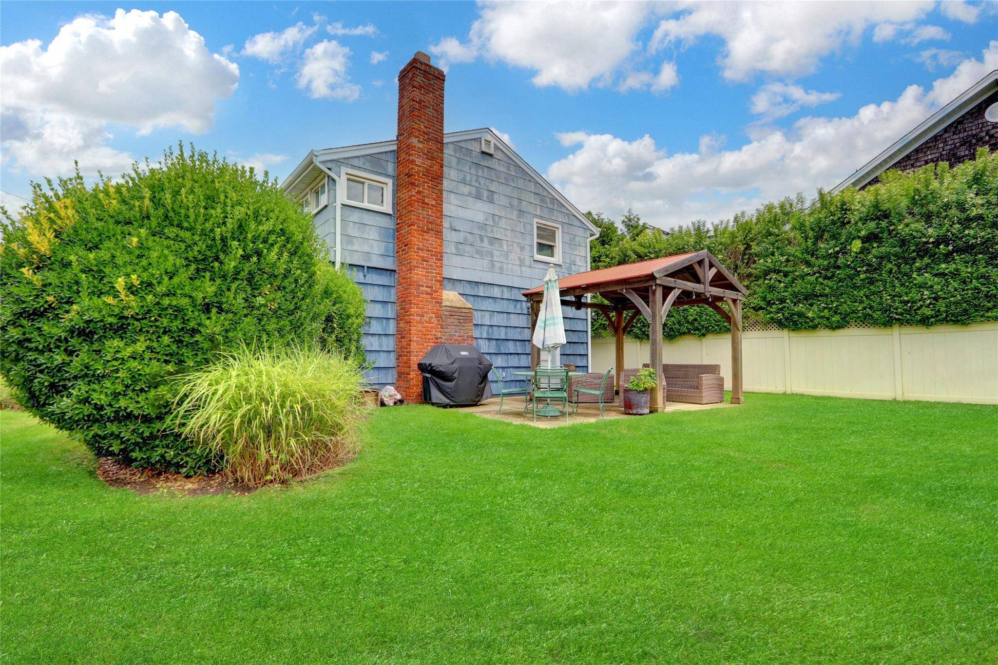 Lido Beach, NY 11561,25 Pinehurst ST