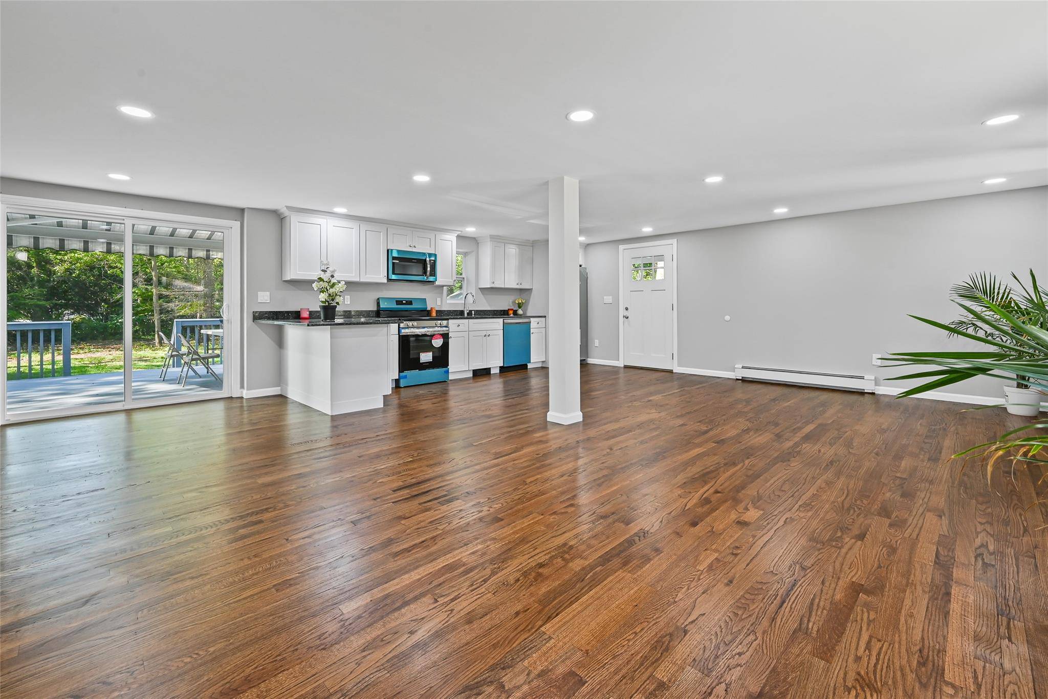 Brookhaven, NY 11763,70 Robinson AVE