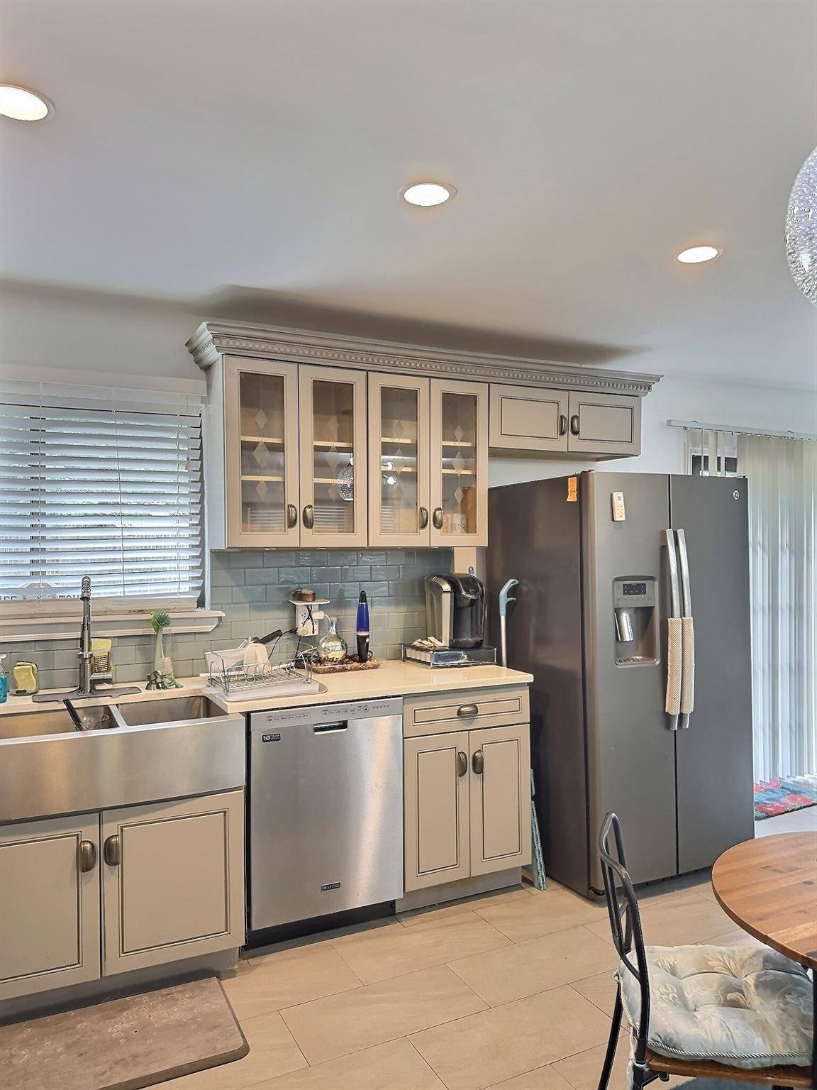 Glen Cove, NY 11542,31 Harmony LN