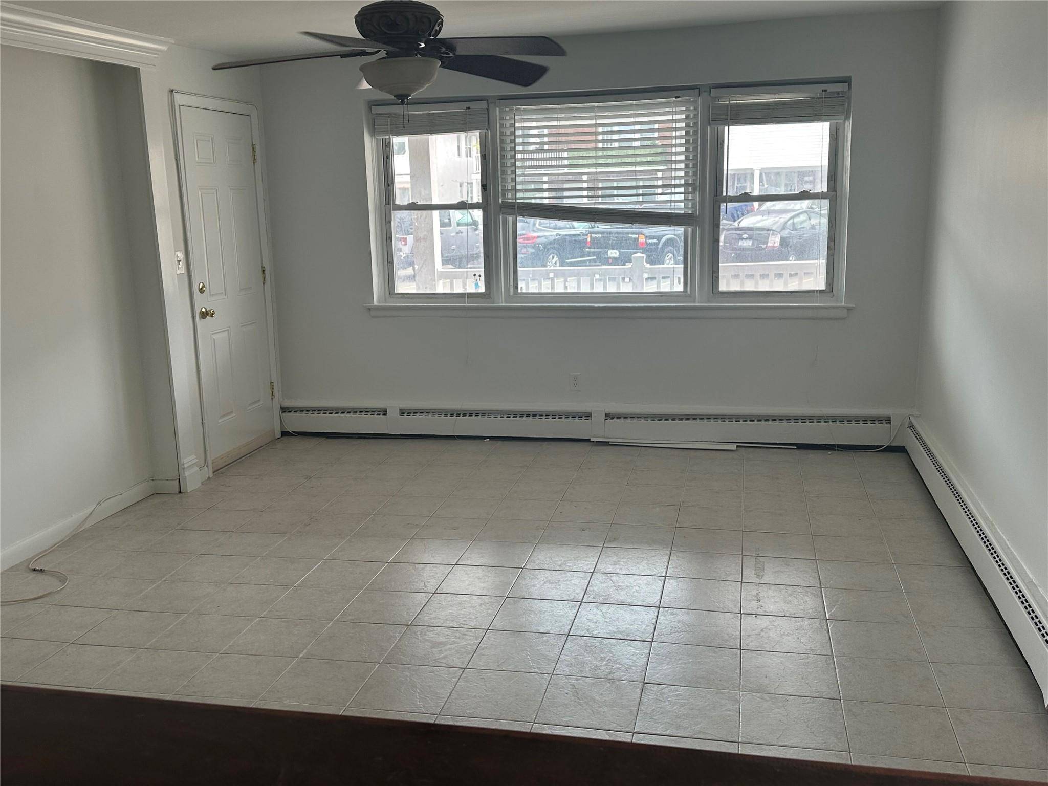 Long Beach, NY 11561,619 E Broadway #1