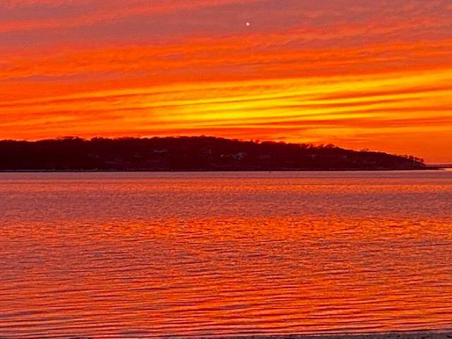 Northport, NY 11768,27 Argyle DR