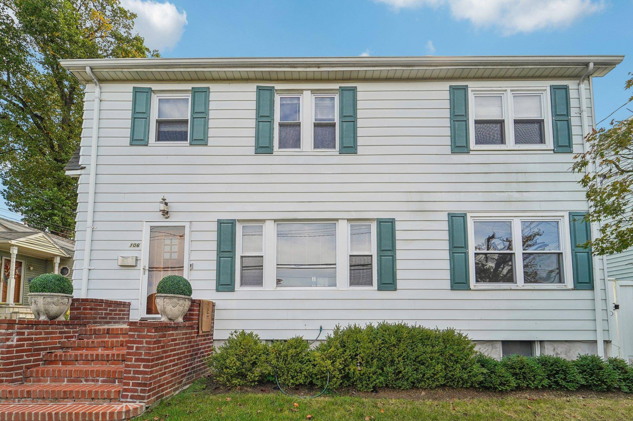 West Harrison, NY 10604,106 Lincoln AVE