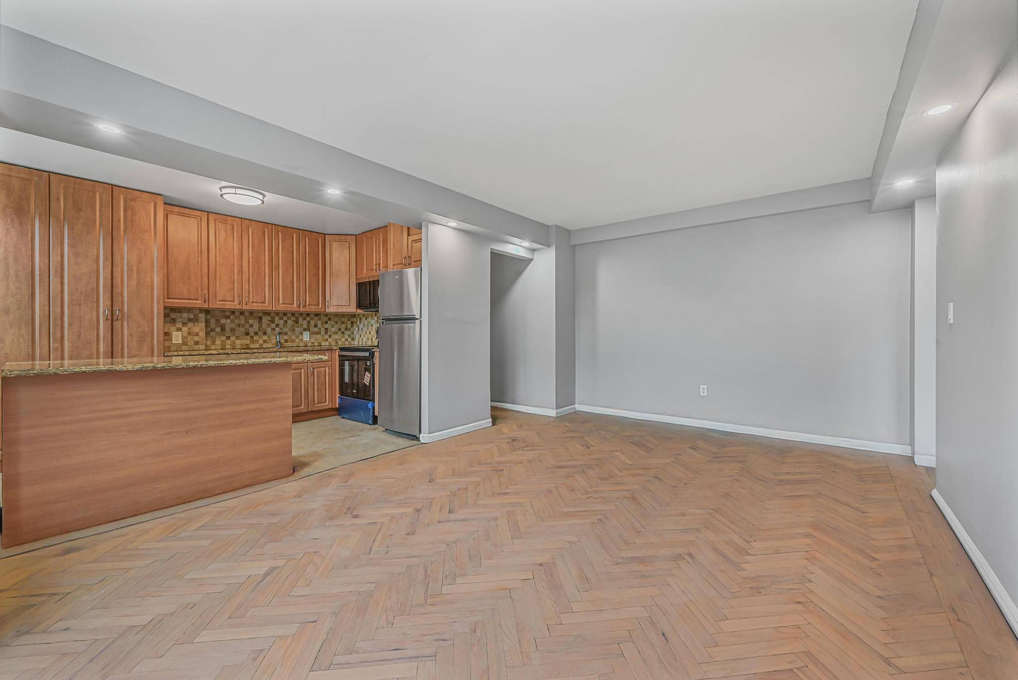 Brooklyn, NY 11209,160 72nd ST #758