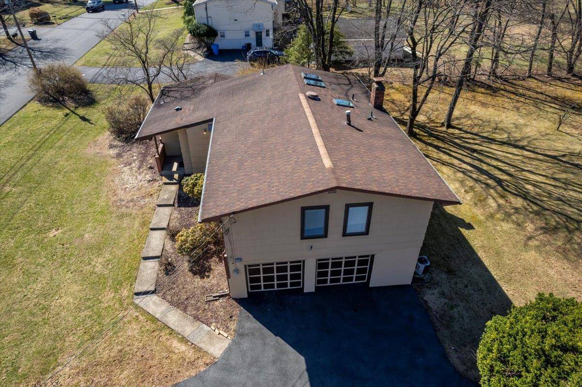 Spring Valley, NY 10977,13 Barrie DR