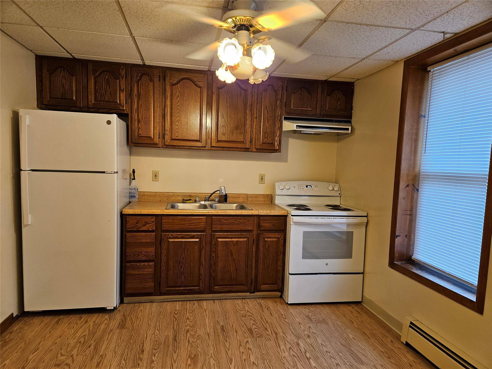 Marlboro, NY 12542,1298-1304 Route 9W