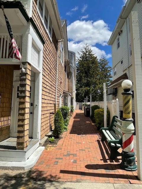 Bellport, NY 11713,13-15 Bellport LN