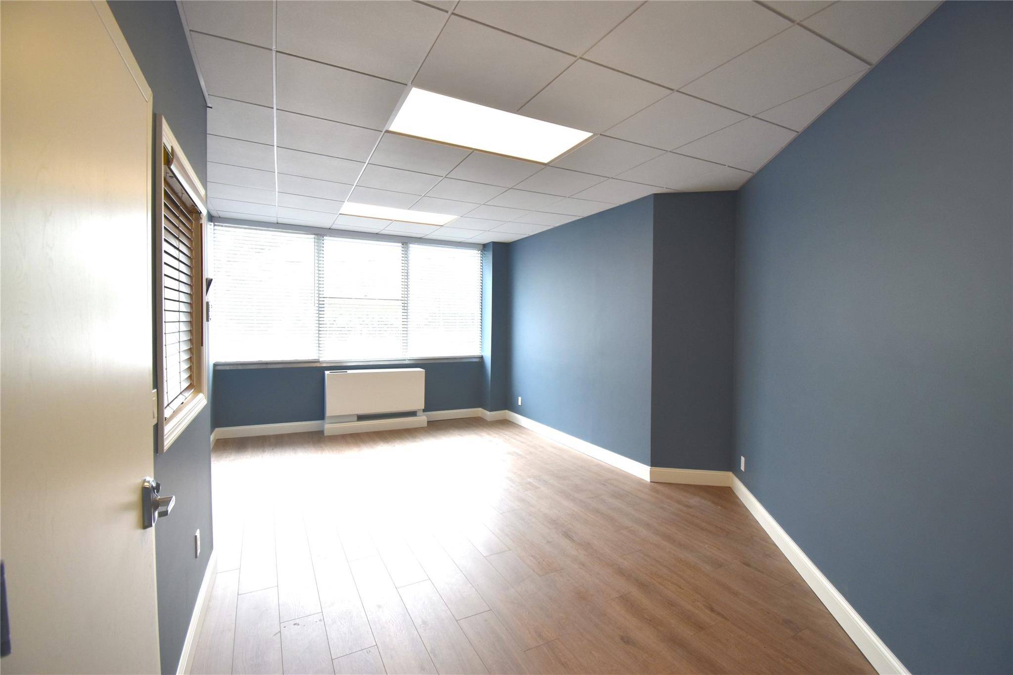 Garden City, NY 11530,226 7th ST #105-1