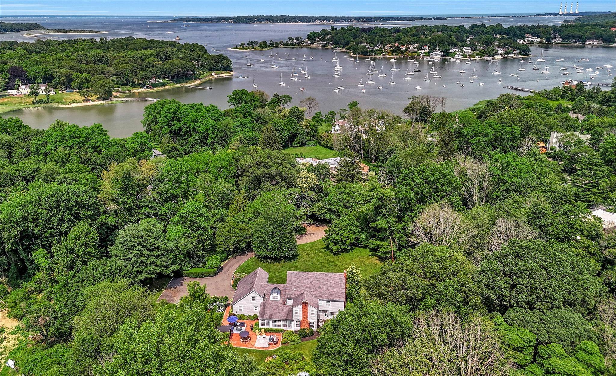 Lloyd Harbor, NY 11743,27 Van Wyck LN