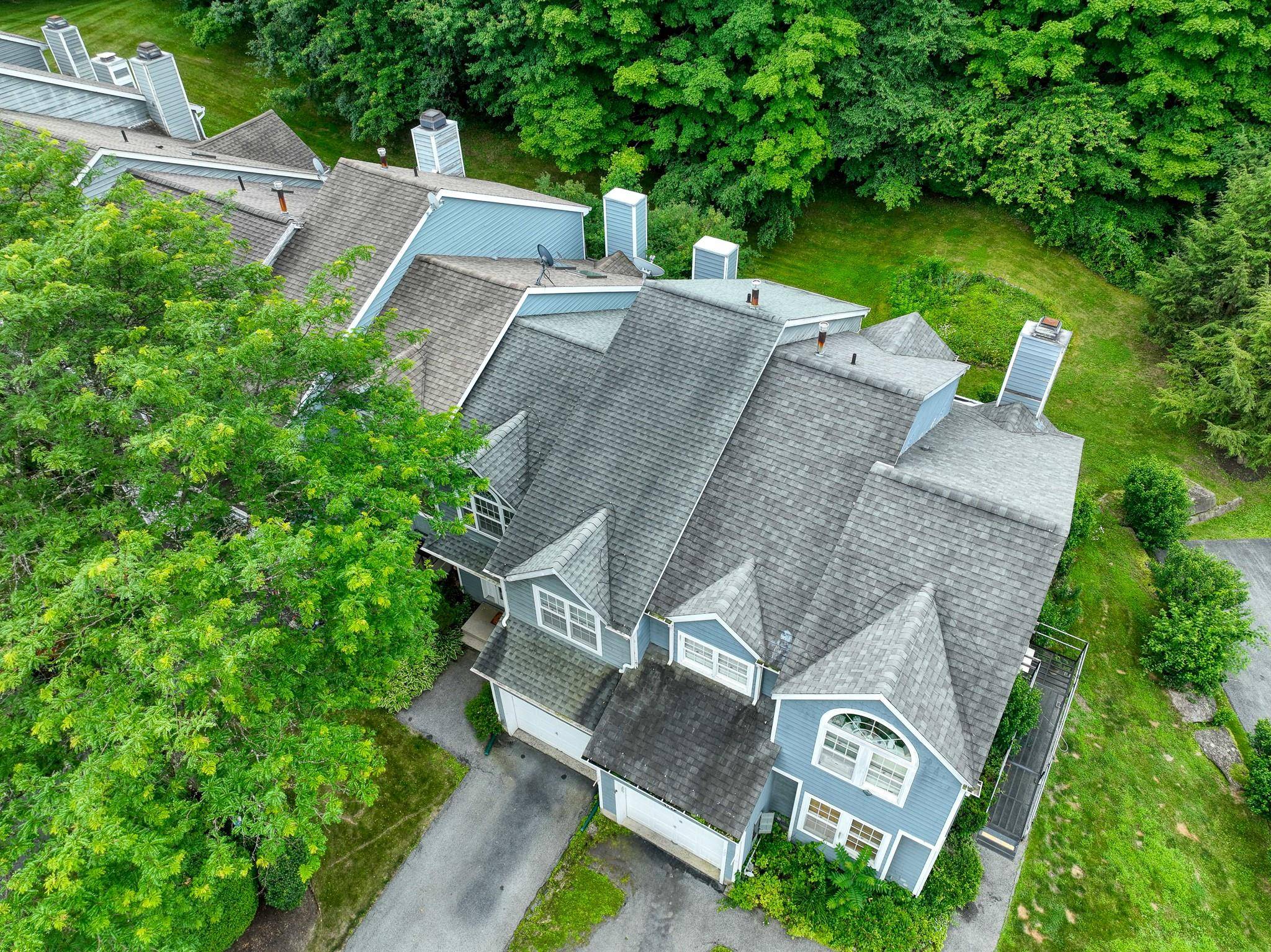 Hyde Park, NY 12538,125 Pinebrook DR