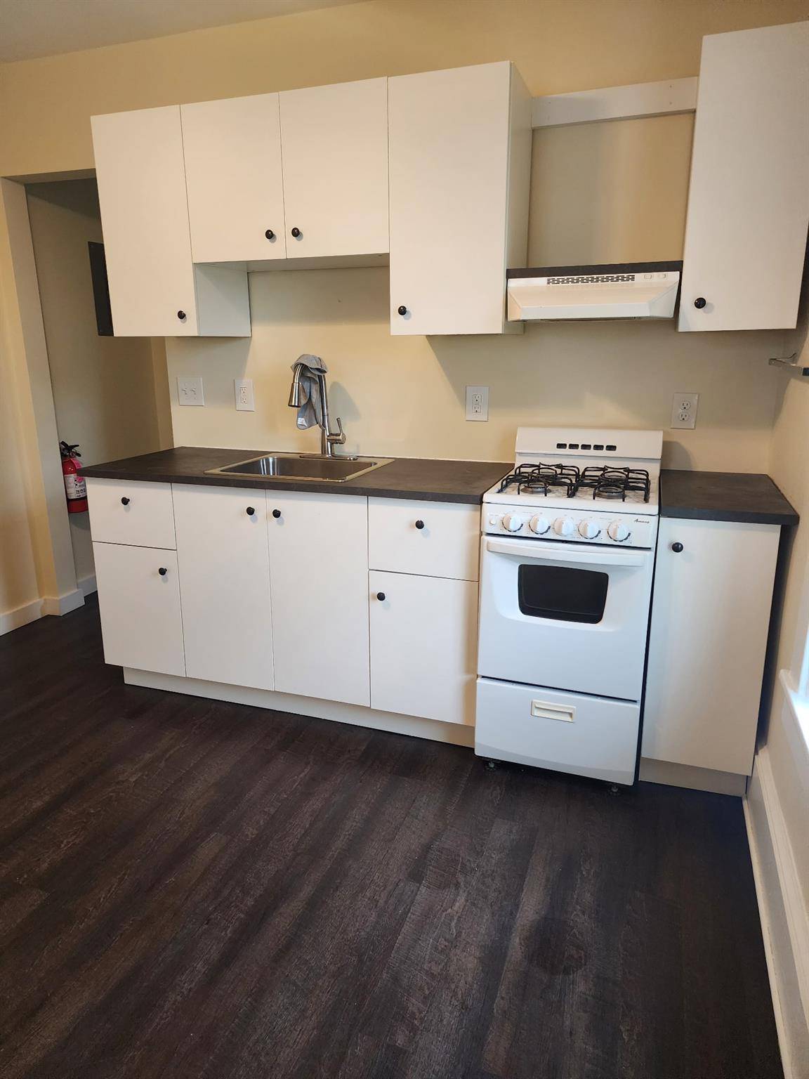 Middletown, NY 10940,114 E Main ST #2