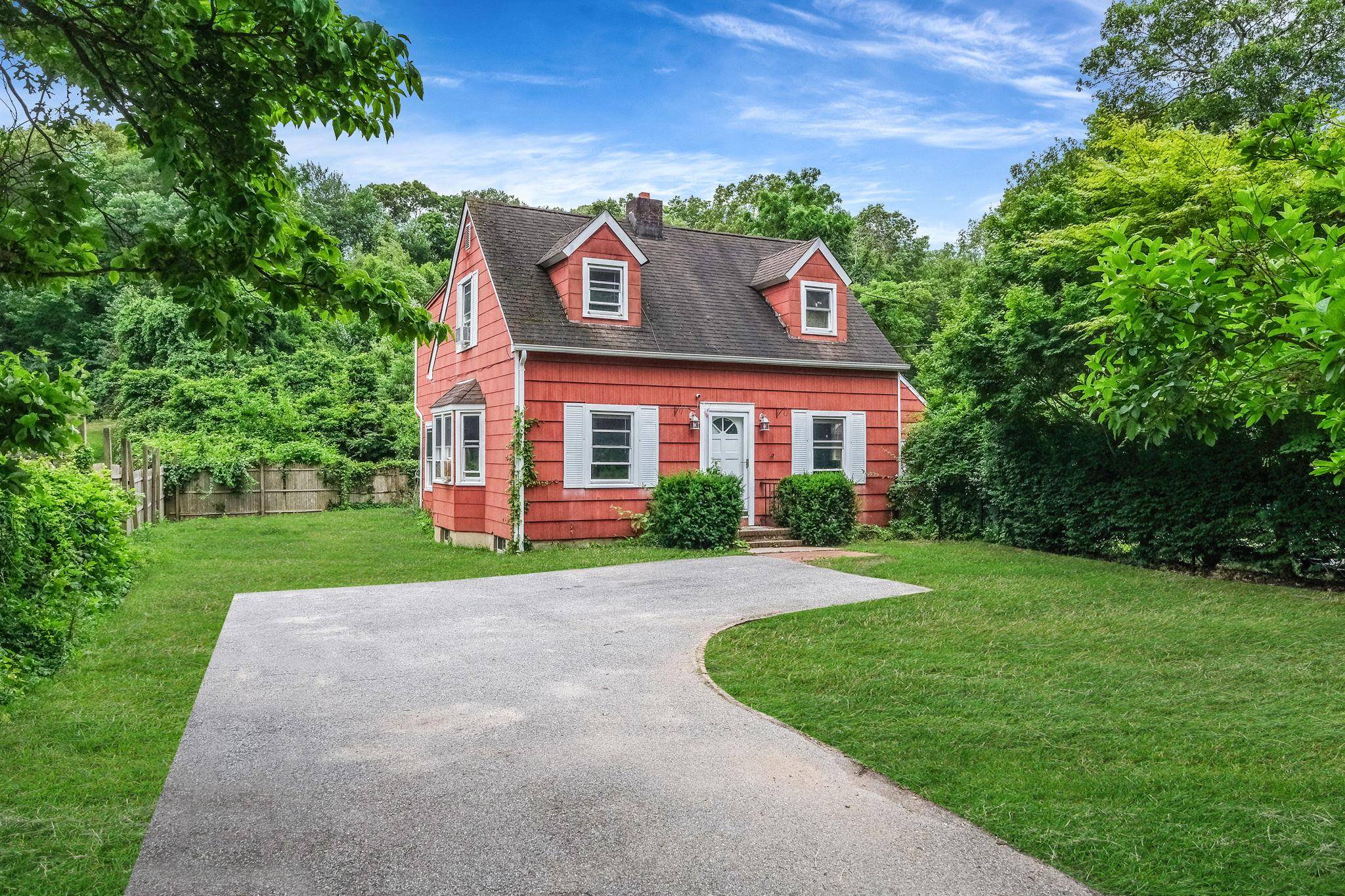 East Northport, NY 11731,36 Daly RD