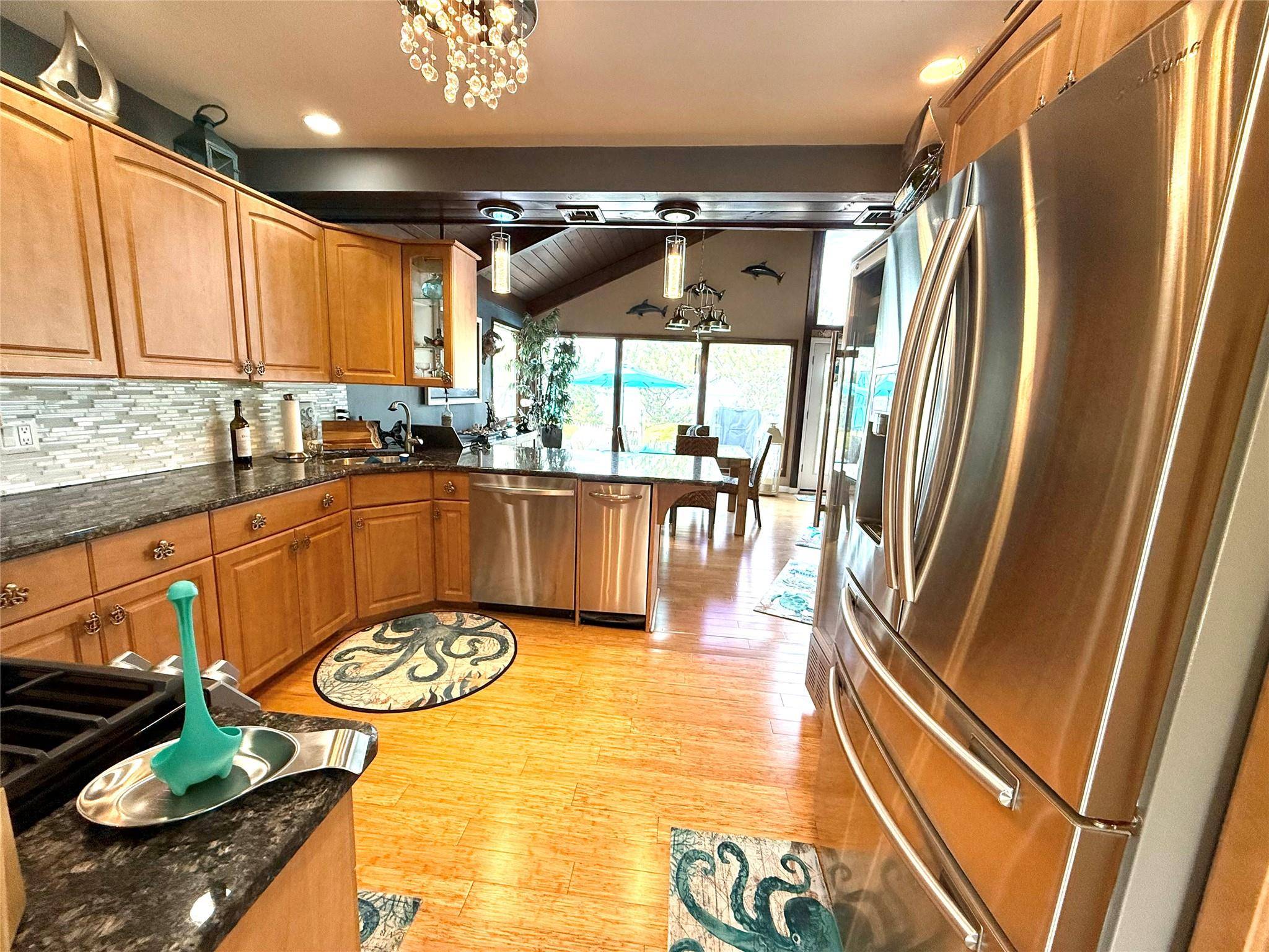 Northport, NY 11768,296 Asharoken AVE