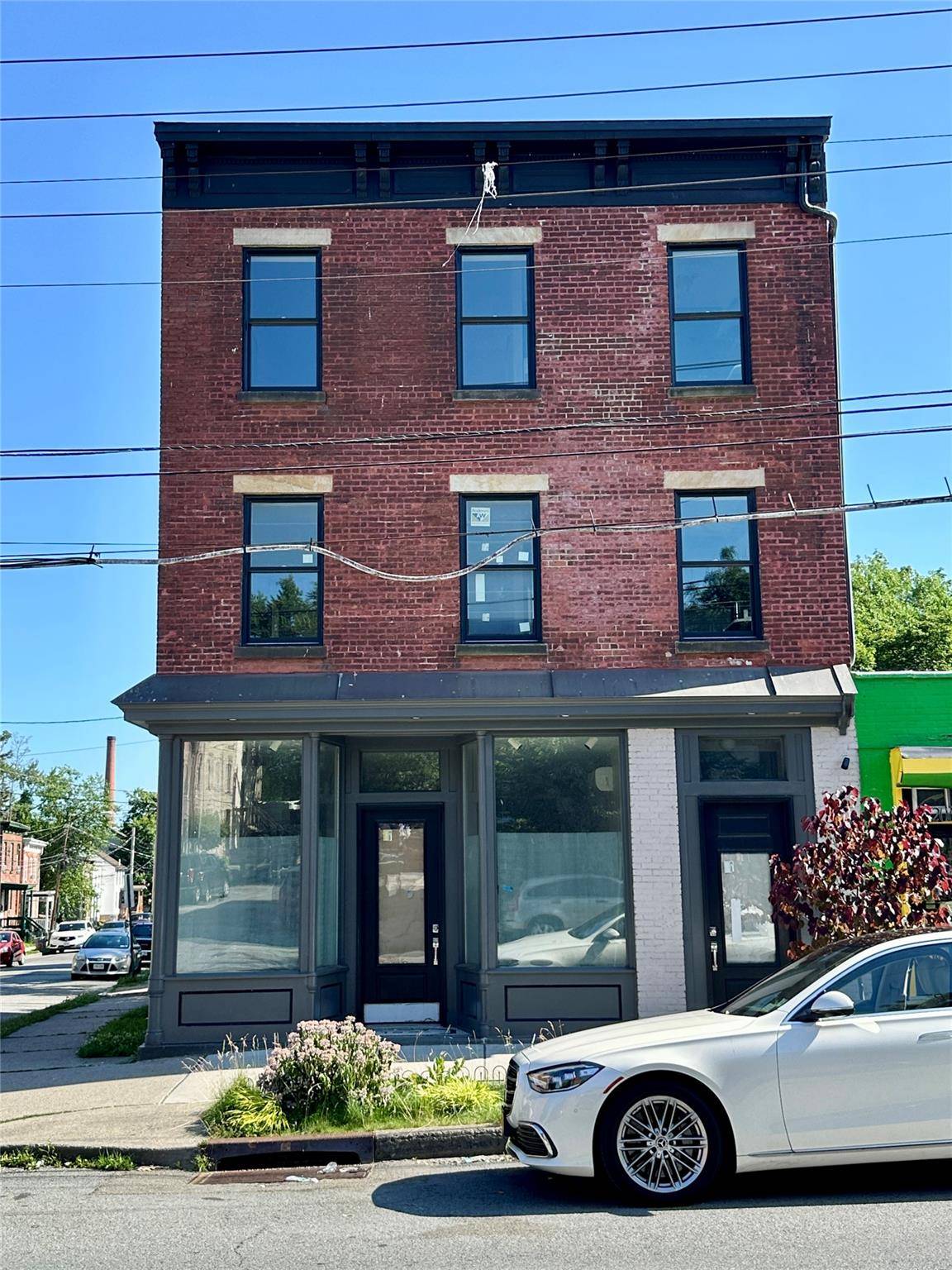 Newburgh, NY 12550,199 South ST #Storefront