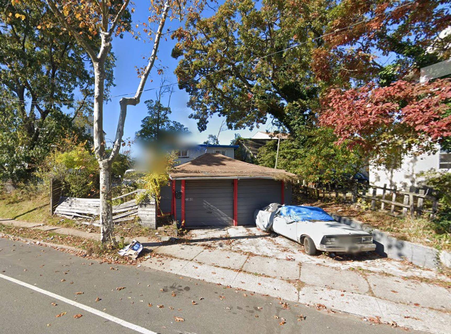 Far Rockaway, NY 11691,2360 Beach Channel DR