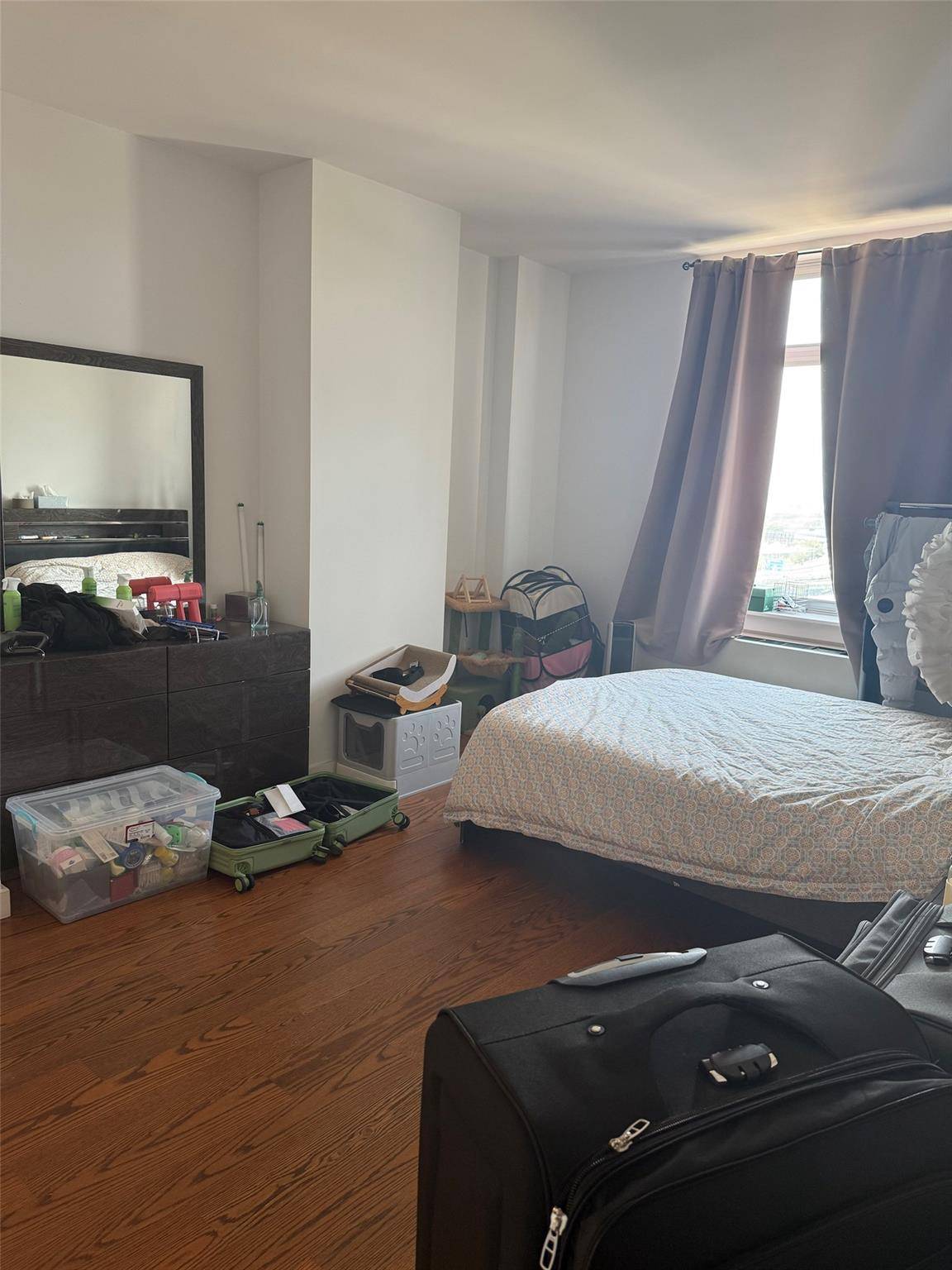 Flushing, NY 11355,40-28 College Point BLVD #1202