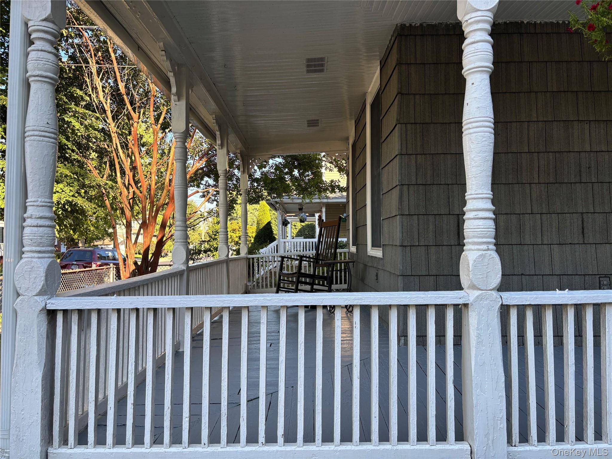 Lynbrook, NY 11563,92 Walnut ST