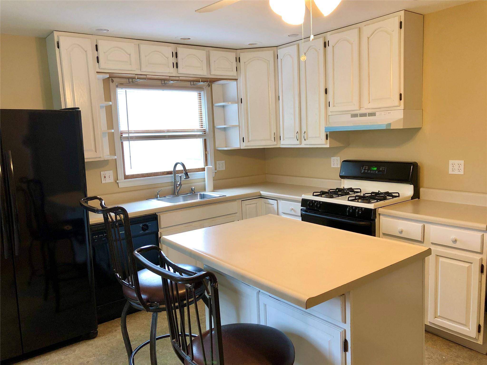 Middletown, NY 10940,78 Houston AVE