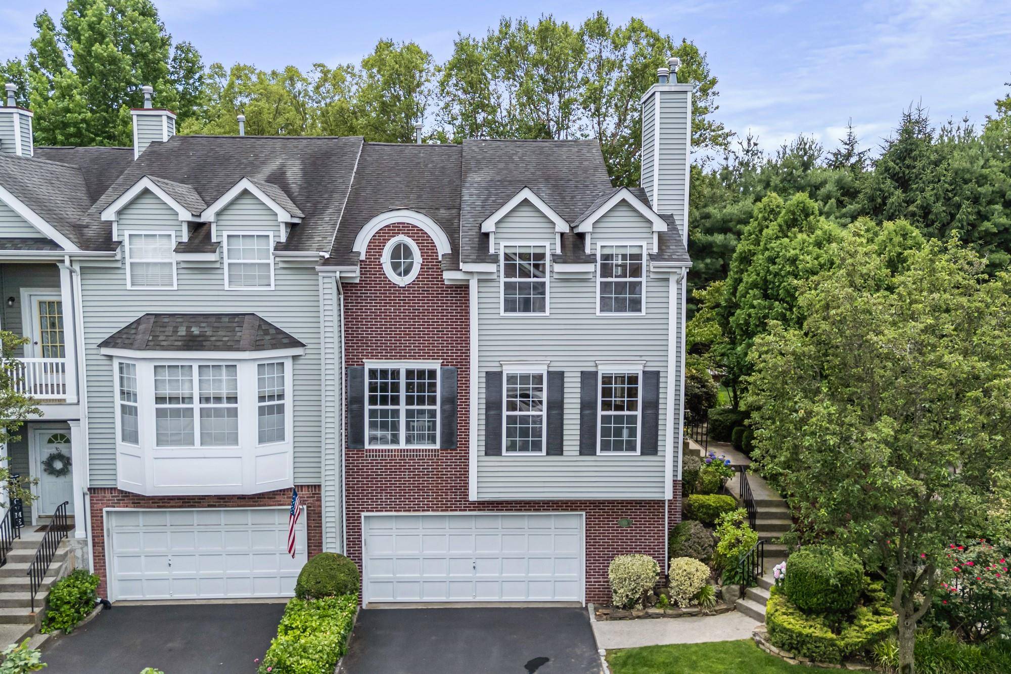 Smithtown, NY 11787,103 Paddington CIR