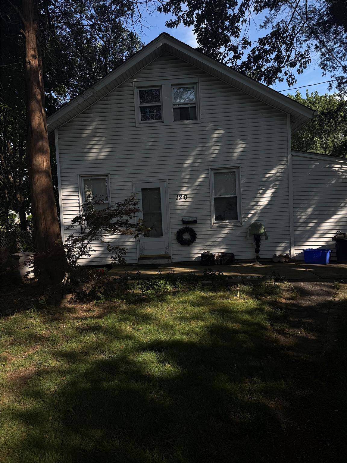 Hempstead, NY 11550,120 Oak AVE