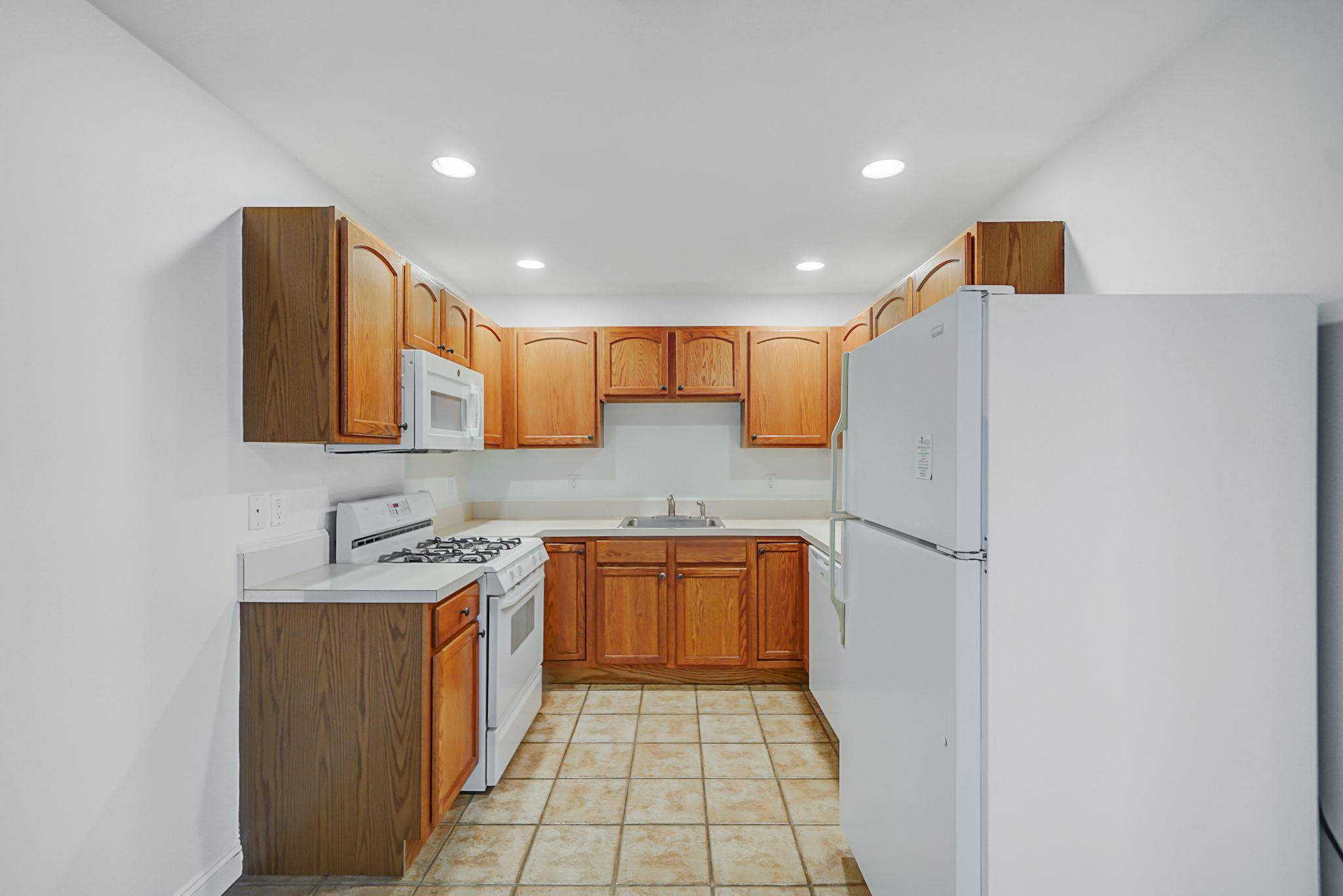 Melville, NY 11747,1126 Savoy DR