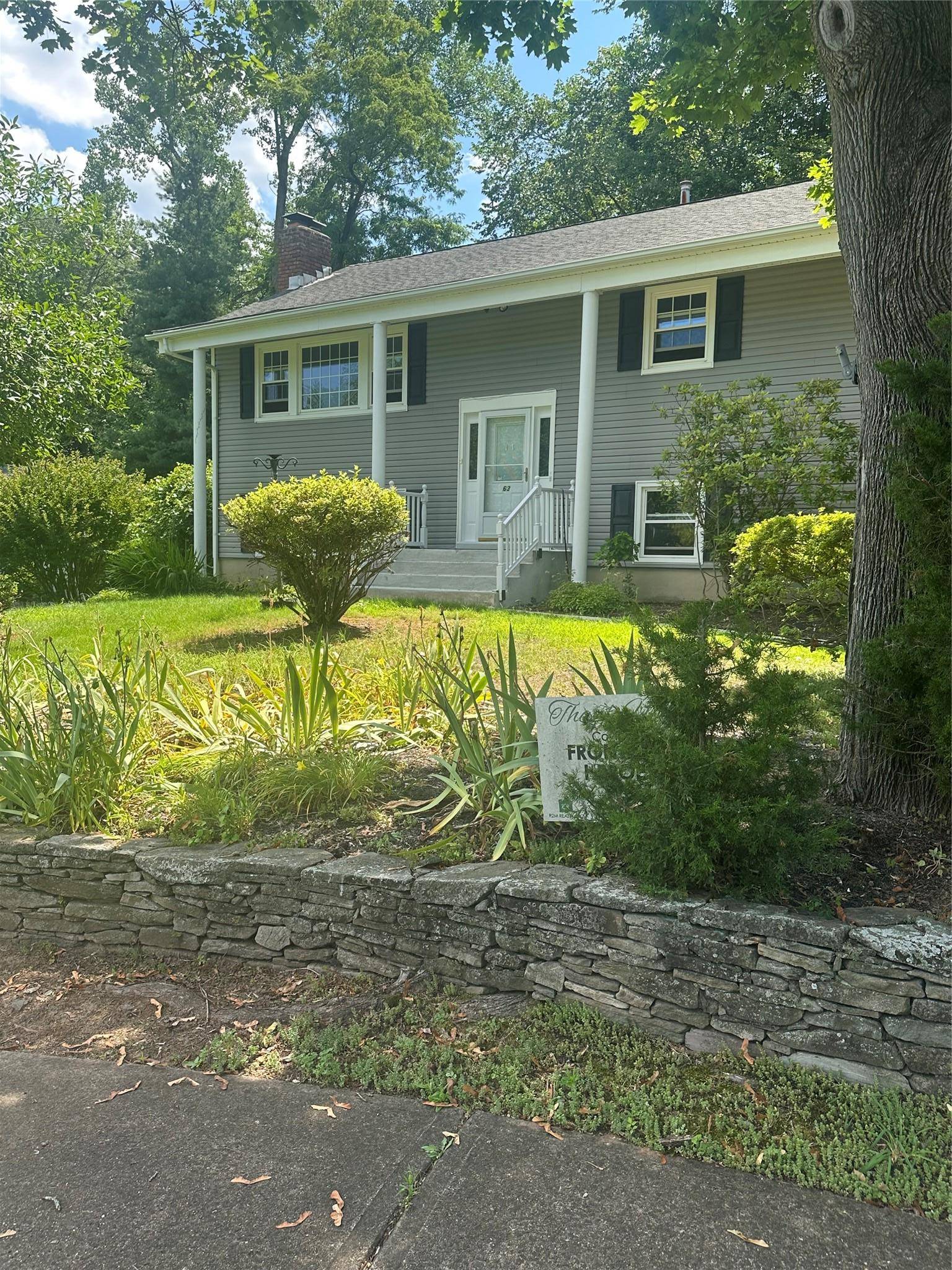 Tappan, NY 109,63 Delo DR