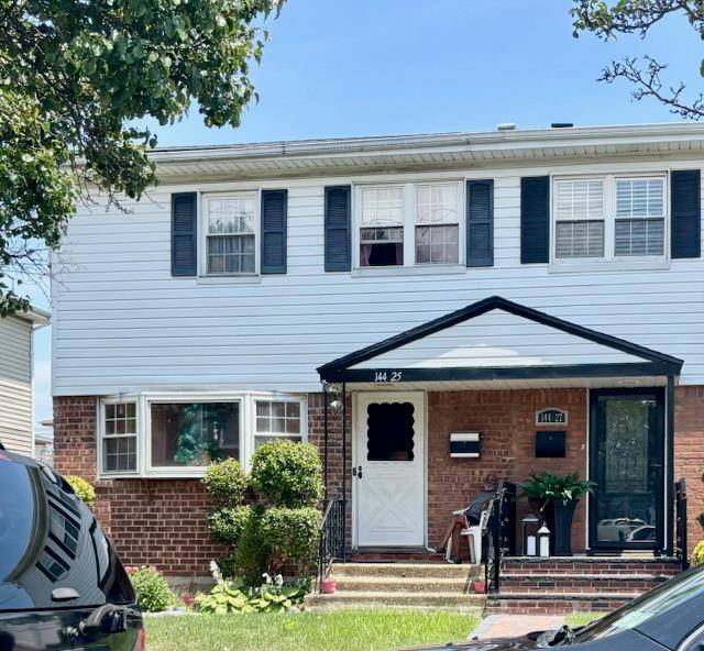 Rosedale, NY 11422,144-25 253rd ST