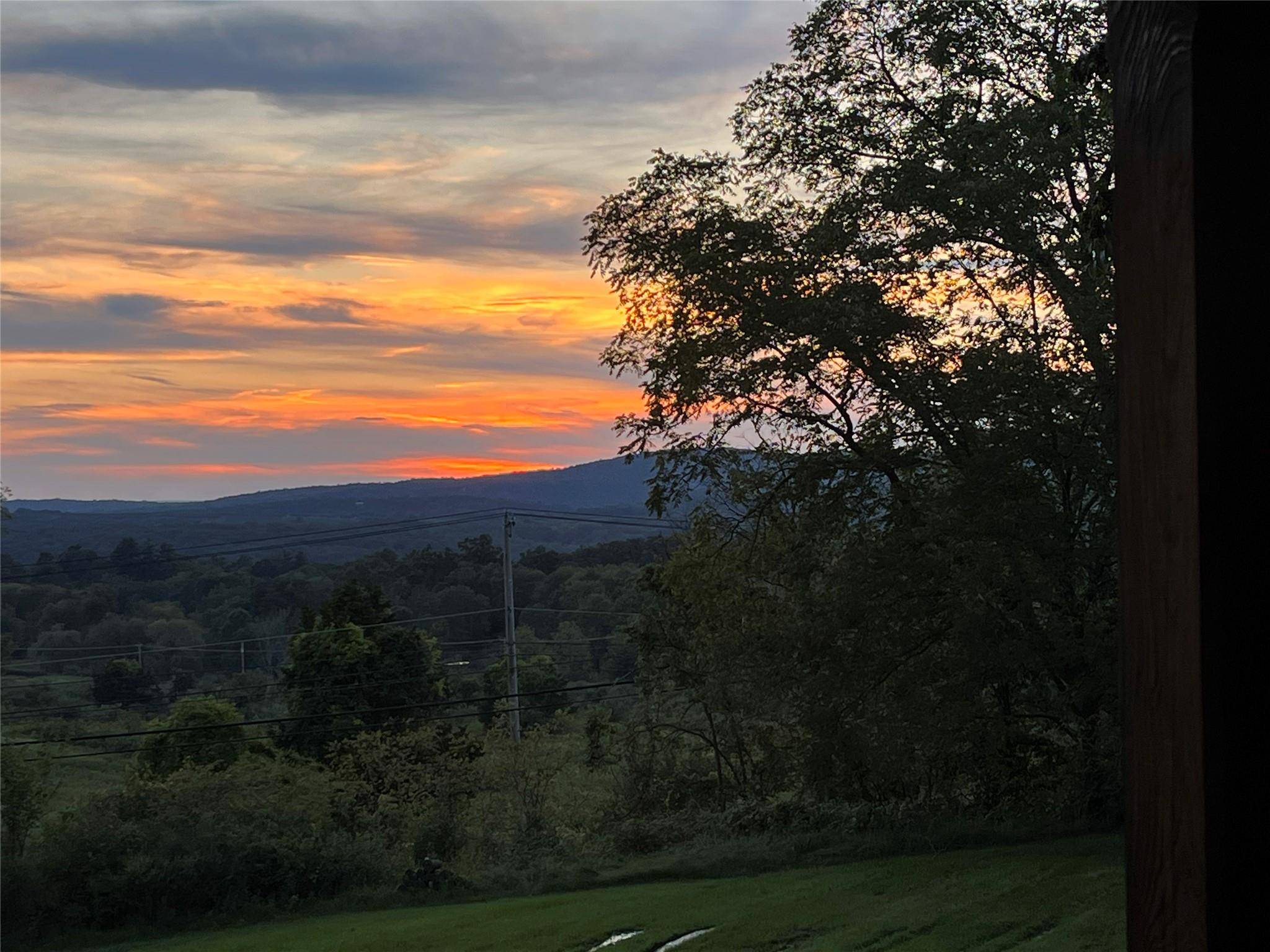 Staatsburg, NY 12580,26 Mills Cross RD