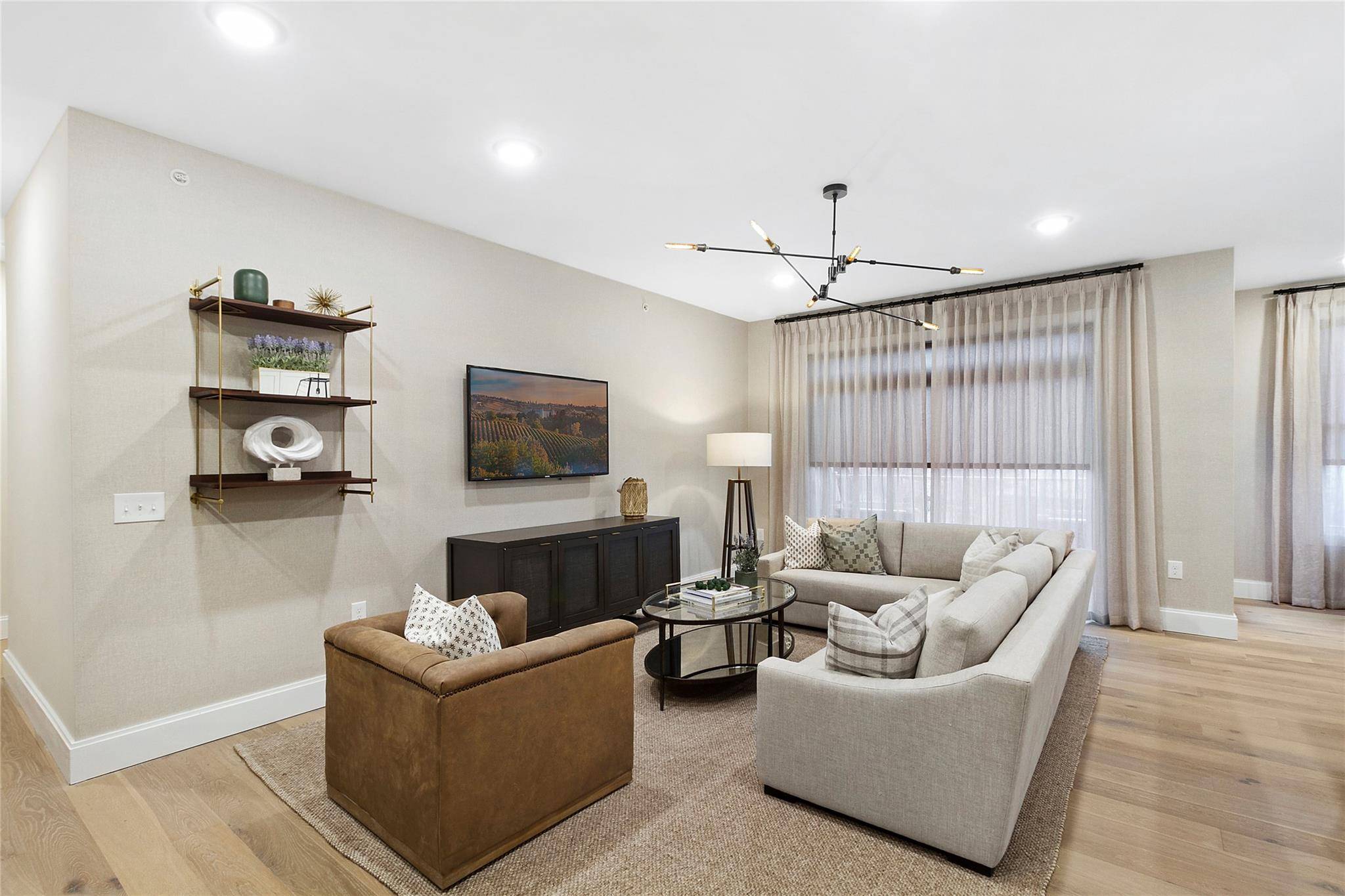 East Rockaway, NY 11518,614 Marina Pointe DR #614