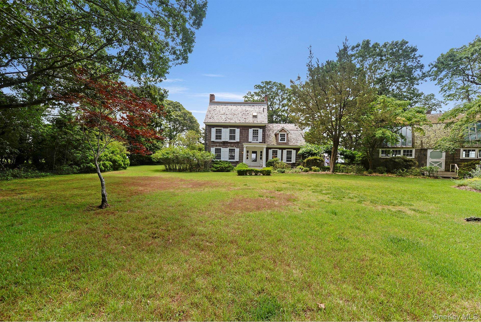 Peconic, NY 11958,Address not disclosed