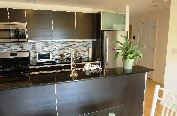 Briarwood, NY 11435,143-20 Hoover AVE #605