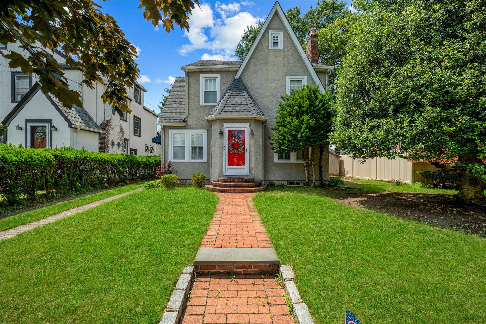 West Hempstead, NY 11552,47 Stratford RD